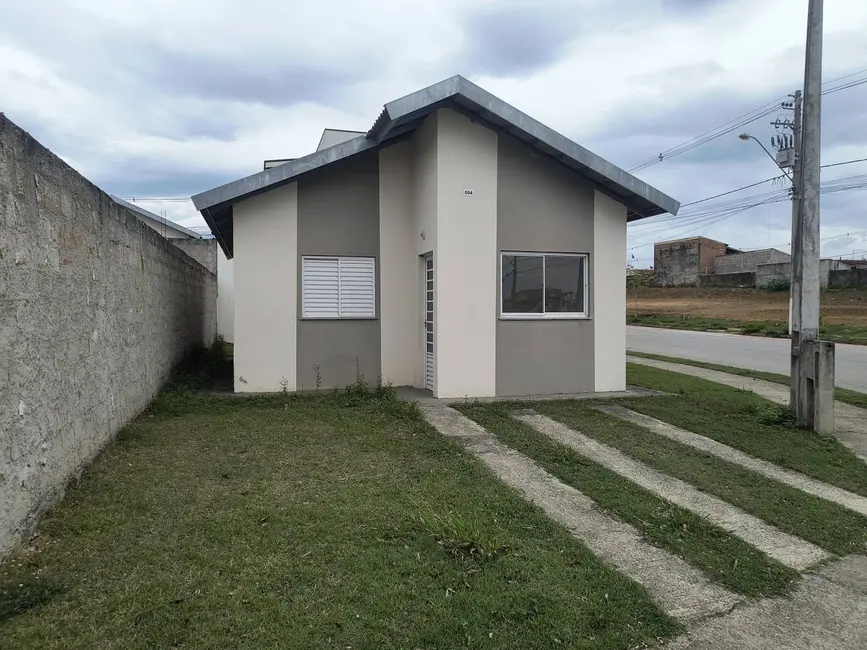 Foto 7 de Casa com 2 quartos à venda, 124m2 em Guaratingueta - SP