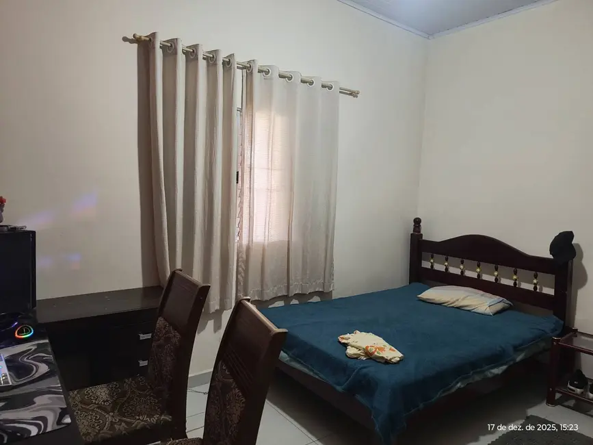 Chácara com 3 quartos à venda, 500m2 em Chácaras Piagui, Guaratingueta - SP - imagem 1 Foto 1 de Chácara com 3 quartos à venda, 500m2 em Chácaras Piagui, Guaratingueta - SP