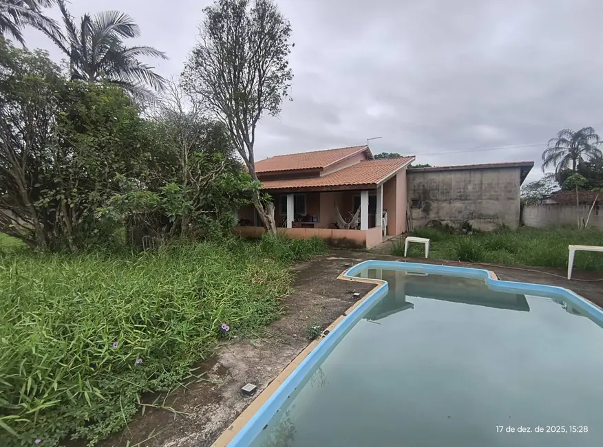 Chácara com 3 quartos à venda, 500m2 em Chácaras Piagui, Guaratingueta - SP - imagem 8 Foto 8 de Chácara com 3 quartos à venda, 500m2 em Chácaras Piagui, Guaratingueta - SP