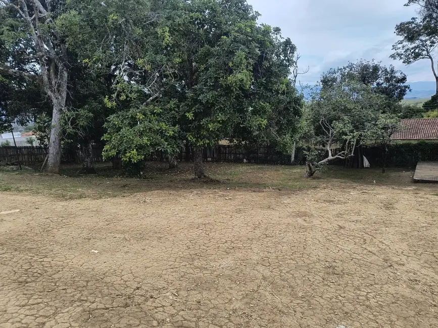 Foto 4 de Terreno / Lote à venda, 900m2 em Pingo de Ouro, Guaratingueta - SP