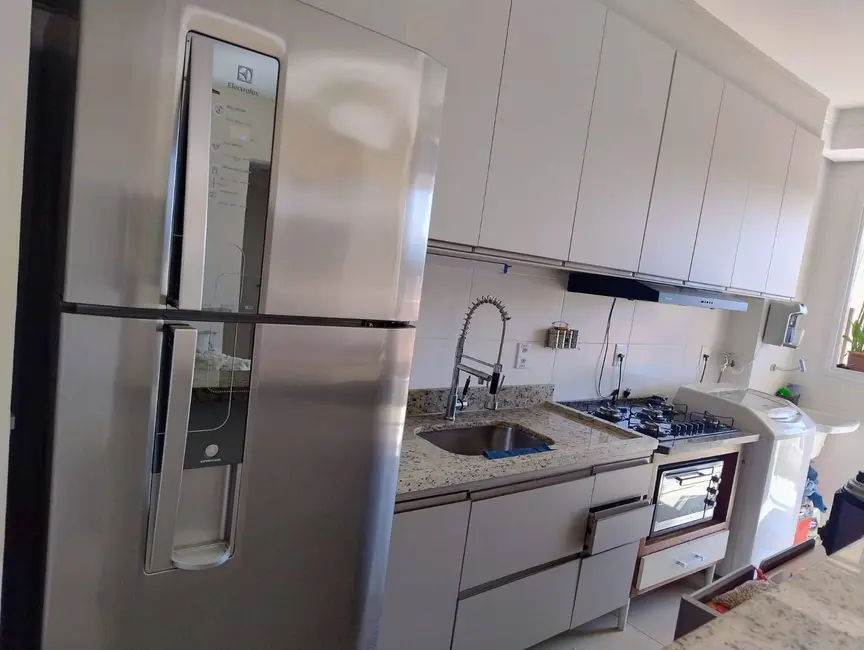 Foto 3 de Apartamento com 2 quartos à venda, 68m2 em Jardim Coelho Neto, Guaratingueta - SP