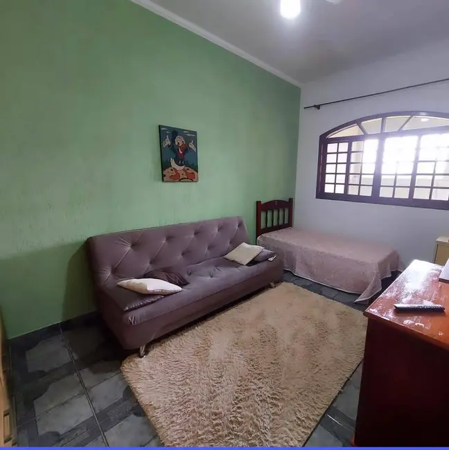 Foto 4 de Casa com 3 quartos à venda, 600m2 em Belveder Clube dos 500, Guaratingueta - SP