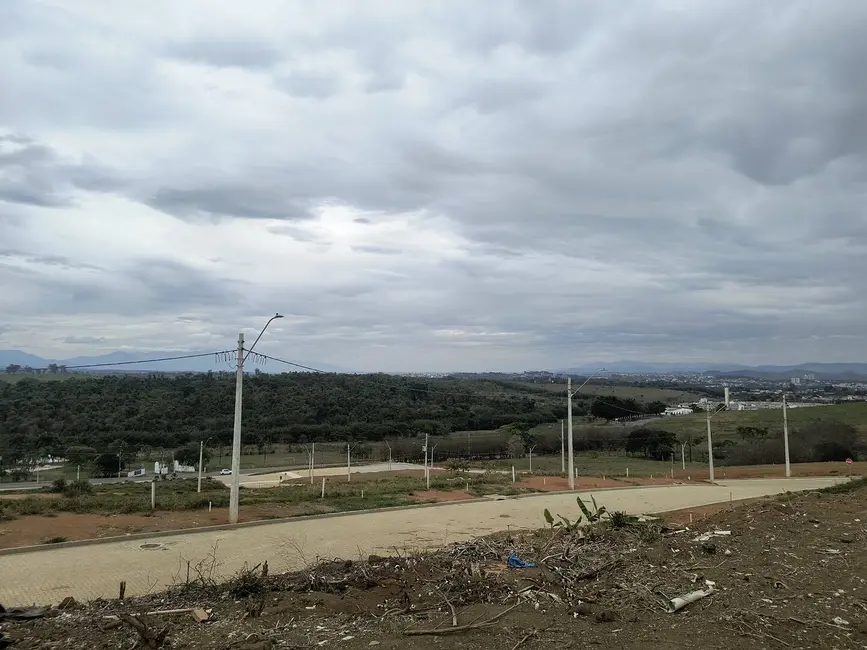 Foto 6 de Terreno / Lote à venda, 175m2 em Guaratingueta - SP