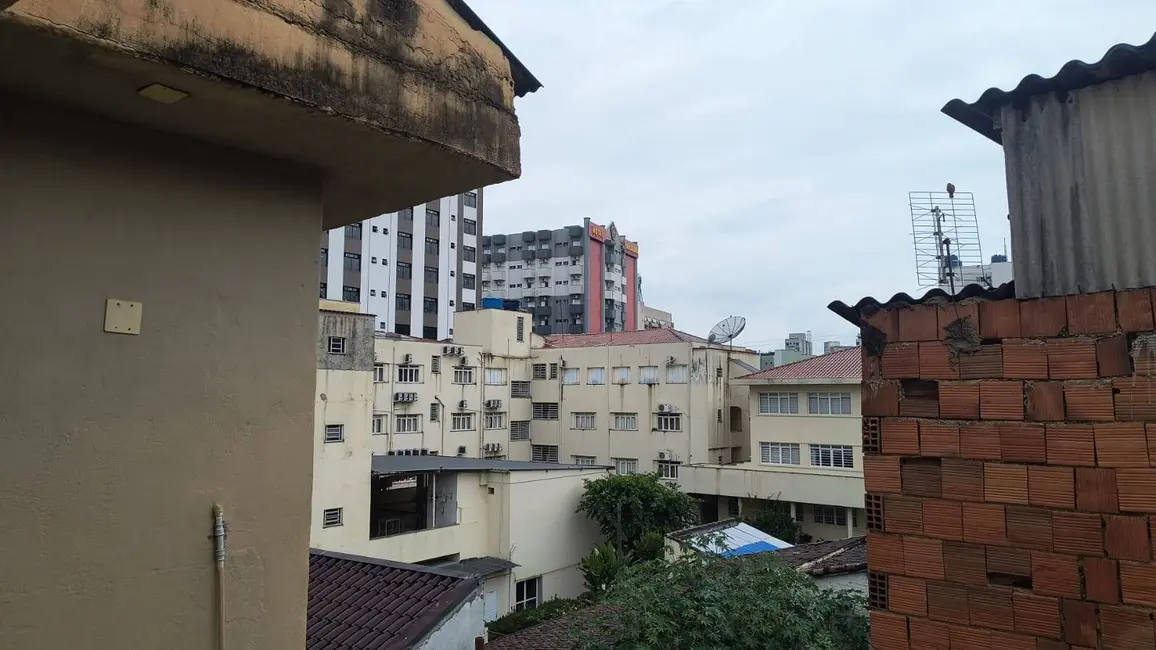 Casa com 4 quartos à venda, 134m2 em Aparecida - SP - imagem 9 Foto 9 de Casa com 4 quartos à venda, 134m2 em Aparecida - SP