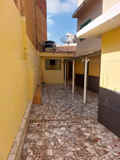Casa com 4 quartos à venda, 134m2 em Aparecida - SP - imagem 8 Foto 8 de Casa com 4 quartos à venda, 134m2 em Aparecida - SP