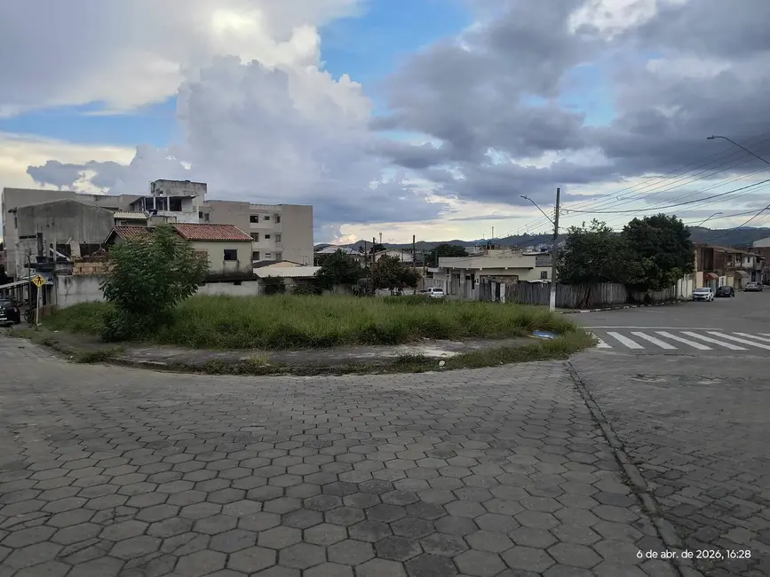 Foto 1 de Terreno / Lote à venda, 527m2 em Potim - SP