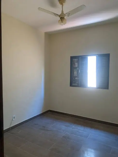 Foto 7 de Casa com 3 quartos à venda, 185m2 em Vila Paraíba, Guaratingueta - SP