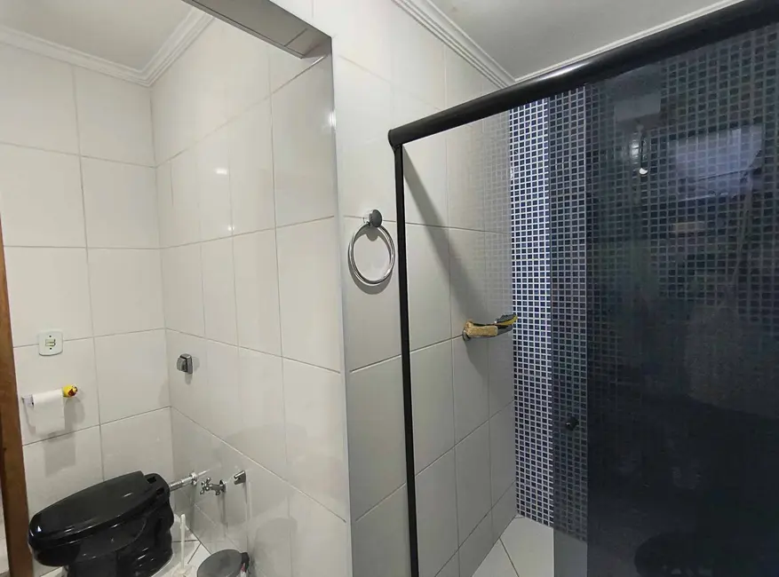 Foto 8 de Casa com 3 quartos à venda, 170m2 em Vila dos Comerciários I, Guaratingueta - SP