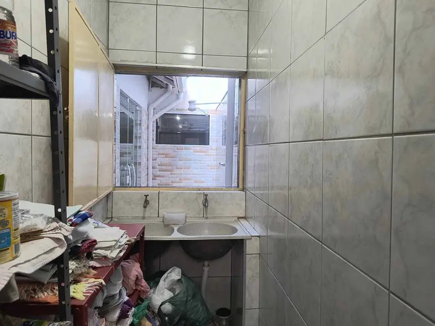 Foto 9 de Casa com 3 quartos à venda, 170m2 em Vila dos Comerciários I, Guaratingueta - SP