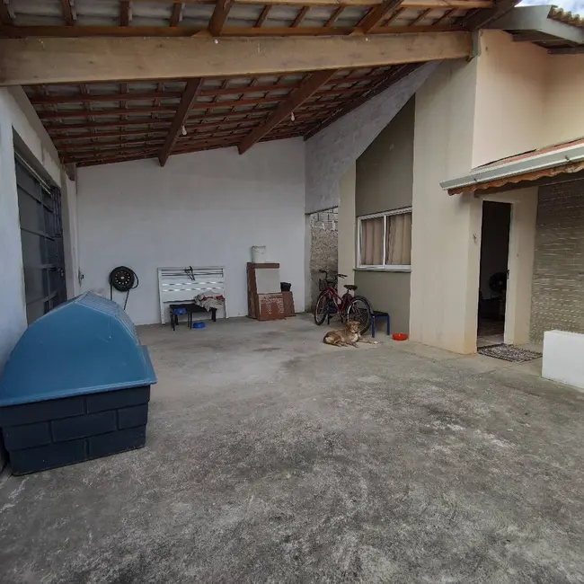 Casa com 2 quartos à venda em Guaratingueta - SP - imagem 9 Foto 9 de Casa com 2 quartos à venda em Guaratingueta - SP