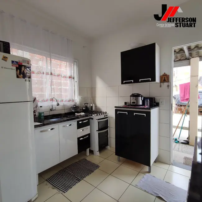 Casa com 2 quartos à venda em Guaratingueta - SP - imagem 2 Foto 2 de Casa com 2 quartos à venda em Guaratingueta - SP