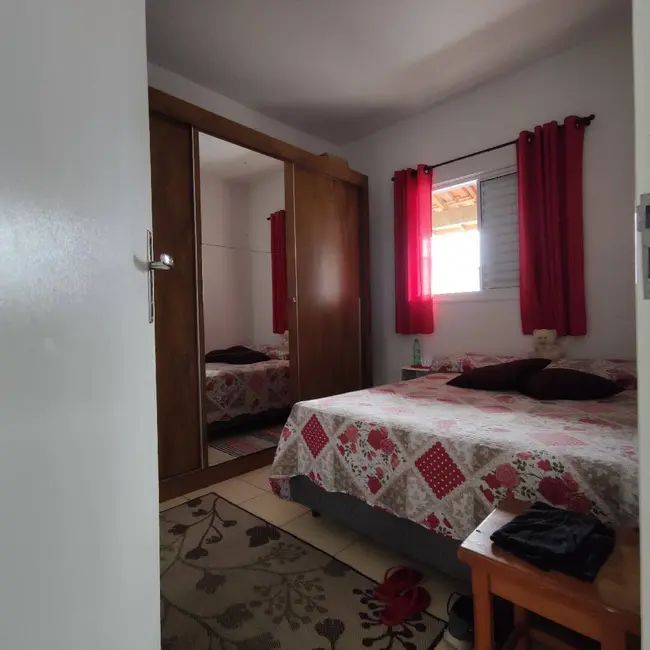 Foto 5 de Casa com 2 quartos à venda em Guaratingueta - SP