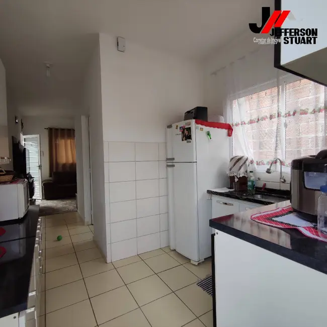 Casa com 2 quartos à venda em Guaratingueta - SP - imagem 3 Foto 3 de Casa com 2 quartos à venda em Guaratingueta - SP