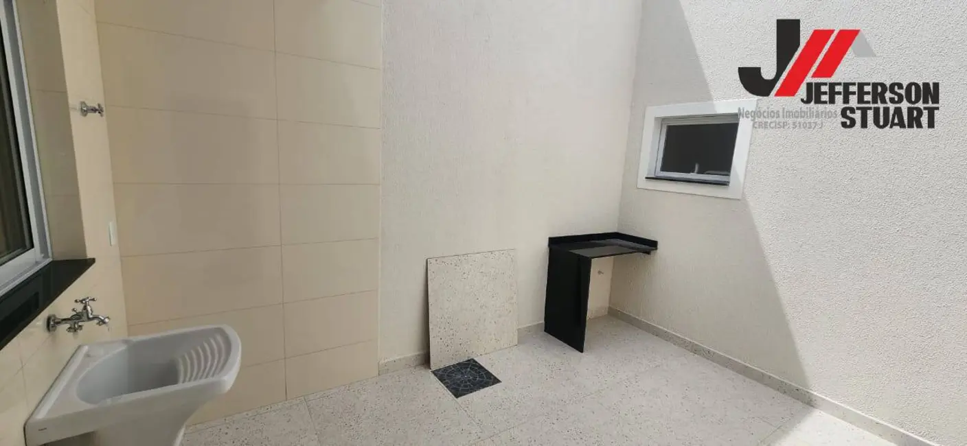 Casa com 3 quartos para alugar, 250m2 em Guaratingueta - SP - imagem 2 Foto 2 de Casa com 3 quartos para alugar, 250m2 em Guaratingueta - SP