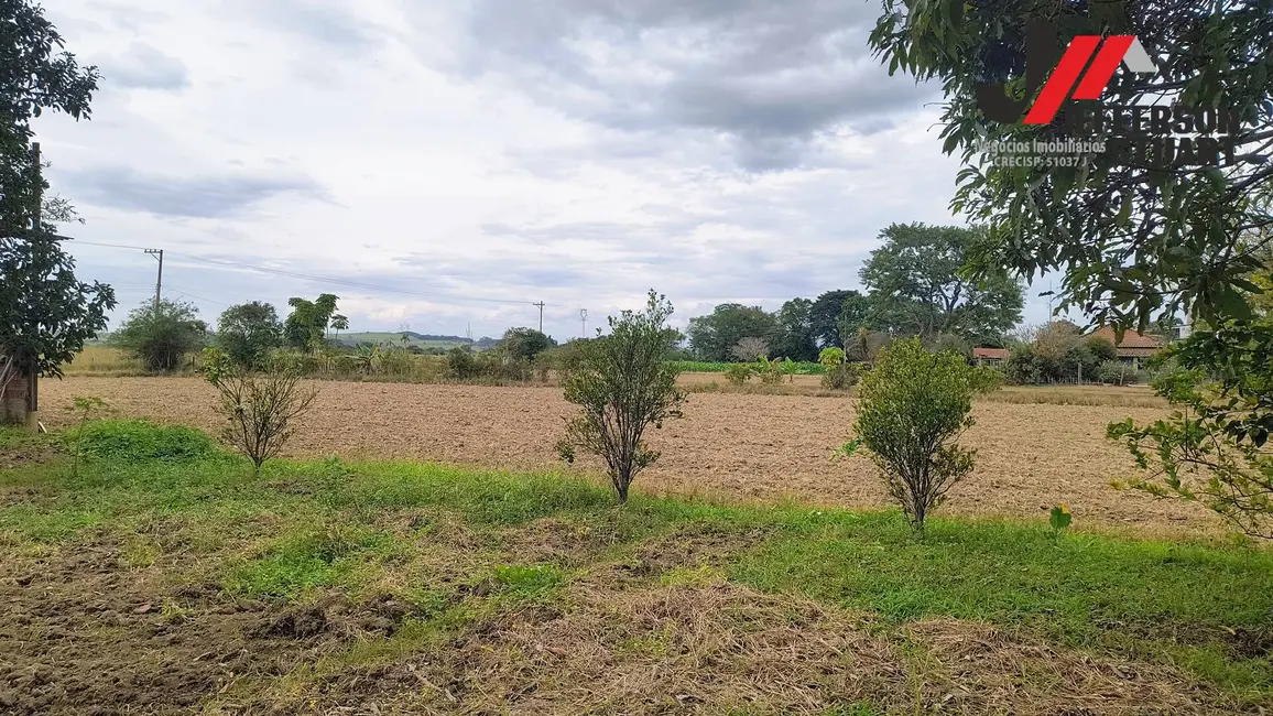 Foto 6 de Chácara com 2 quartos à venda, 30000m2 em Guaratingueta - SP