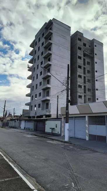 Foto 2 de Apartamento com 3 quartos à venda, 108m2 em Guaratingueta - SP