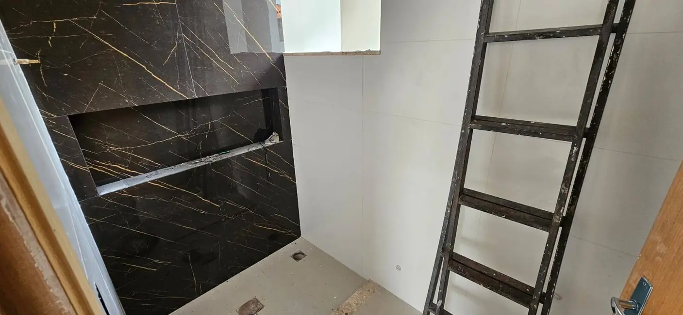 Foto 4 de Casa com 2 quartos à venda, 140m2 em Jardim do Vale, Guaratingueta - SP