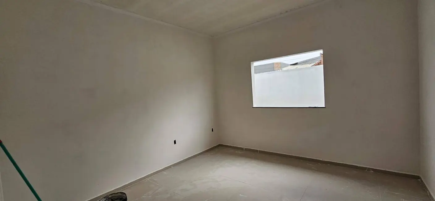 Foto 9 de Casa com 2 quartos à venda, 140m2 em Jardim do Vale, Guaratingueta - SP