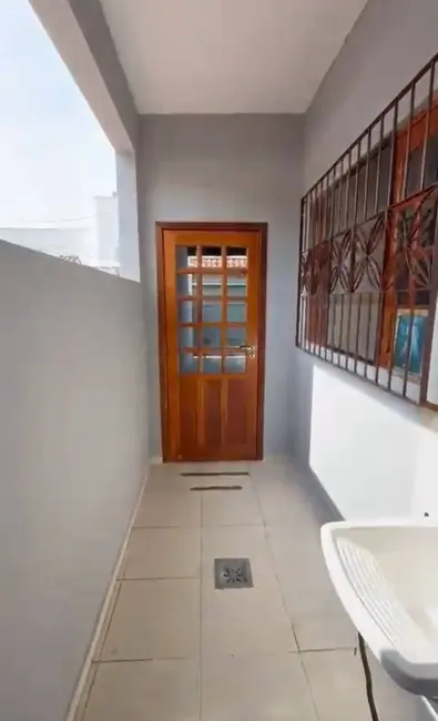 Casa com 3 quartos à venda, 250m2 em Aparecida - SP - imagem 5 Foto 5 de Casa com 3 quartos à venda, 250m2 em Aparecida - SP