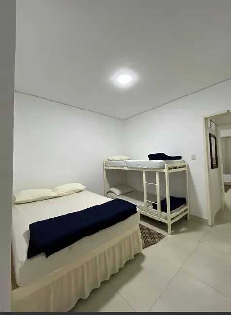 Foto 4 de Pousada com 5 quartos para alugar, 250m2 em Aparecida - SP