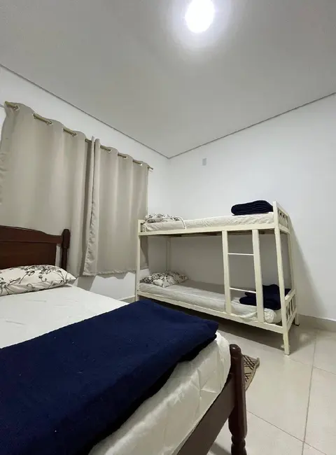 Foto 2 de Pousada com 5 quartos para alugar, 250m2 em Aparecida - SP
