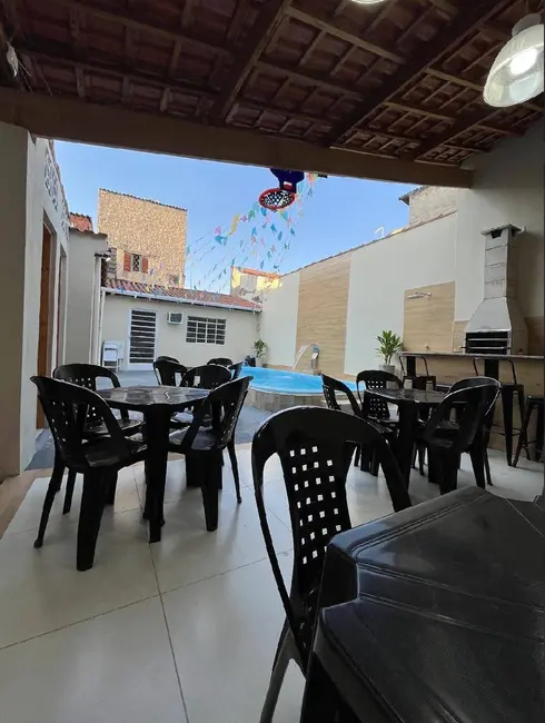 Foto 9 de Pousada com 5 quartos para alugar, 250m2 em Aparecida - SP