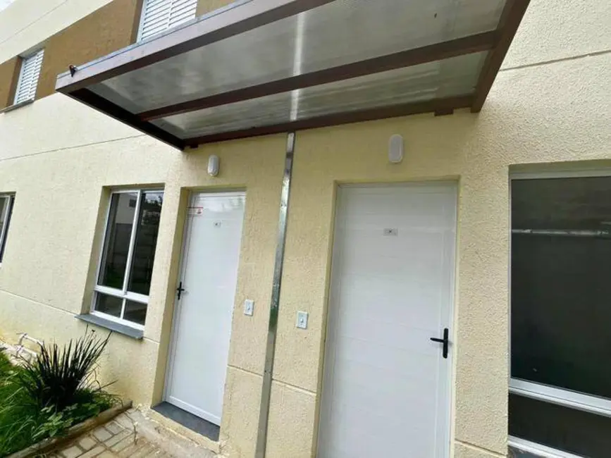 Foto 4 de Sobrado com 2 quartos à venda e para alugar, 54m2 em Jardim Santa Luzia, Guaratingueta - SP