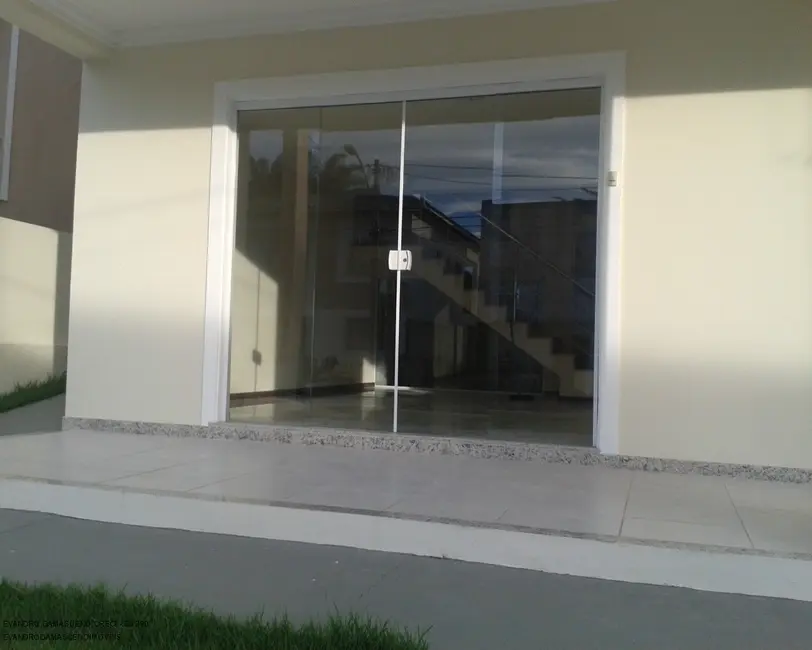 Casa de Condomínio com 4 quartos à venda, 250m2 em Buraquinho, Lauro De Freitas - BA - imagem 5 Foto 5 de Casa de Condomínio com 4 quartos à venda, 250m2 em Buraquinho, Lauro De Freitas - BA