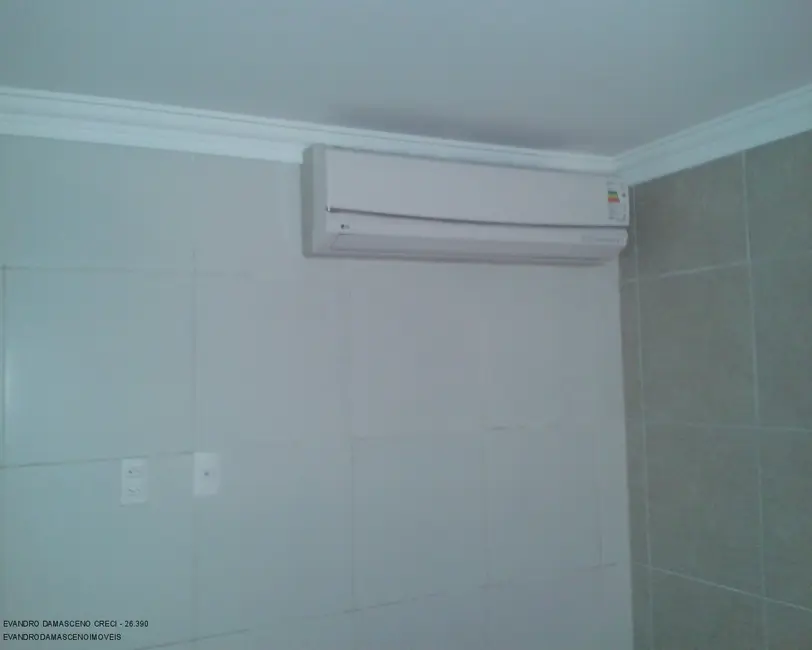 Casa de Condomínio com 4 quartos à venda, 250m2 em Buraquinho, Lauro De Freitas - BA - imagem 4 Foto 4 de Casa de Condomínio com 4 quartos à venda, 250m2 em Buraquinho, Lauro De Freitas - BA