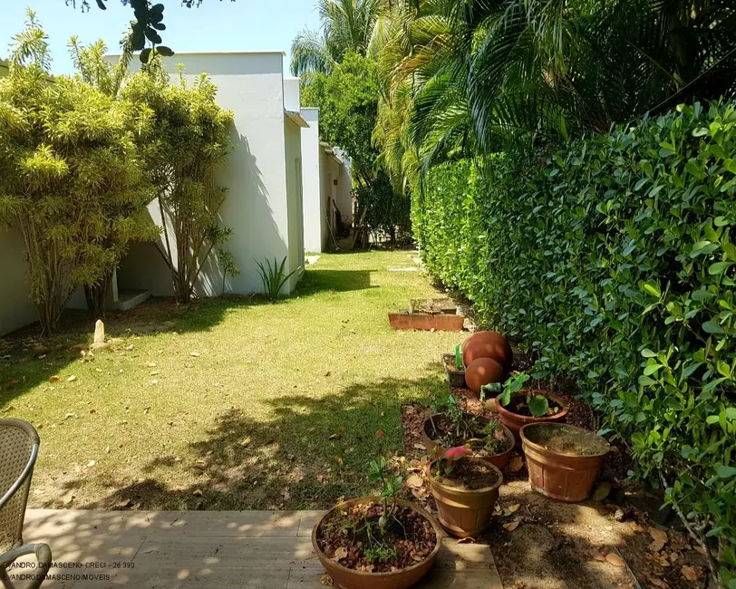 Foto 2 de Casa de Condomínio com 4 quartos à venda, 346m2 em Camacari - BA