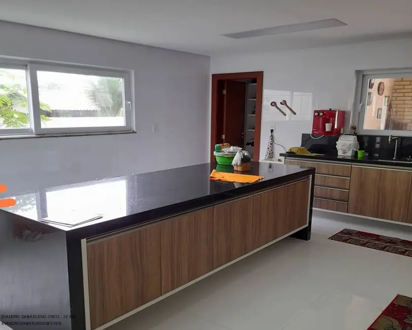 Foto 2 de Casa de Condomínio com 4 quartos à venda, 500m2 em Camacari - BA