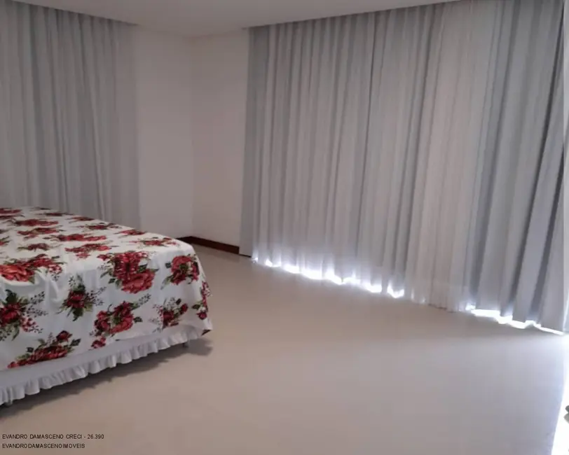 Foto 3 de Casa de Condomínio com 4 quartos à venda, 500m2 em Camacari - BA