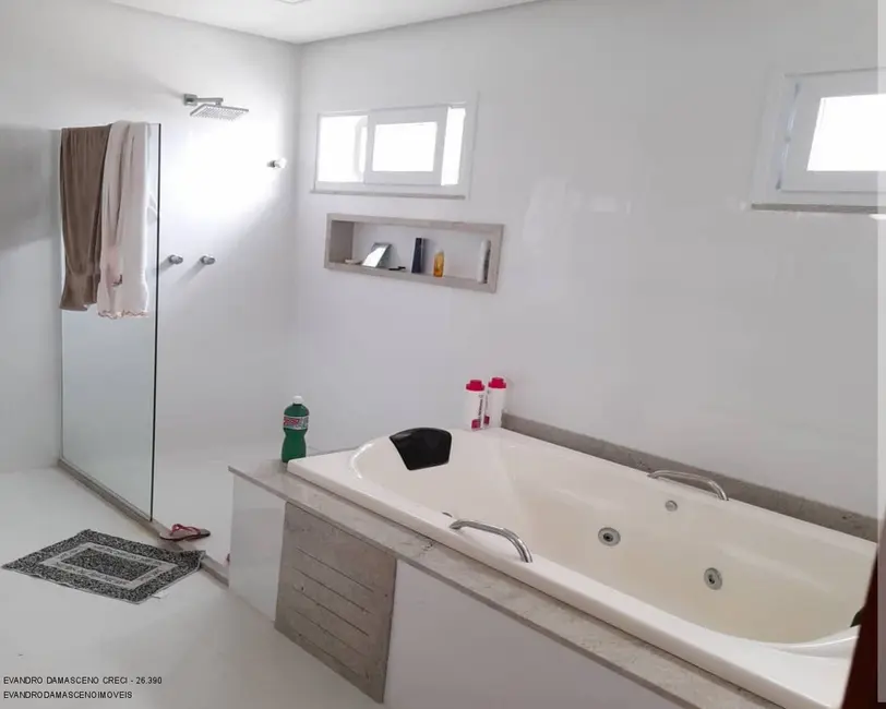 Foto 4 de Casa de Condomínio com 4 quartos à venda, 500m2 em Camacari - BA