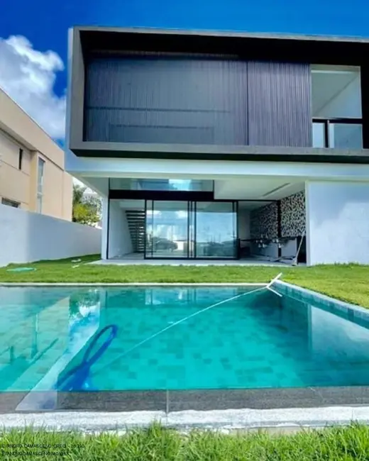 Foto 3 de Casa de Condomínio com 4 quartos à venda, 300m2 em Camacari - BA