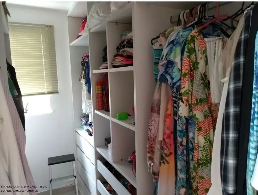 Foto 6 de Casa de Condomínio com 4 quartos à venda, 350m2 em Camacari - BA