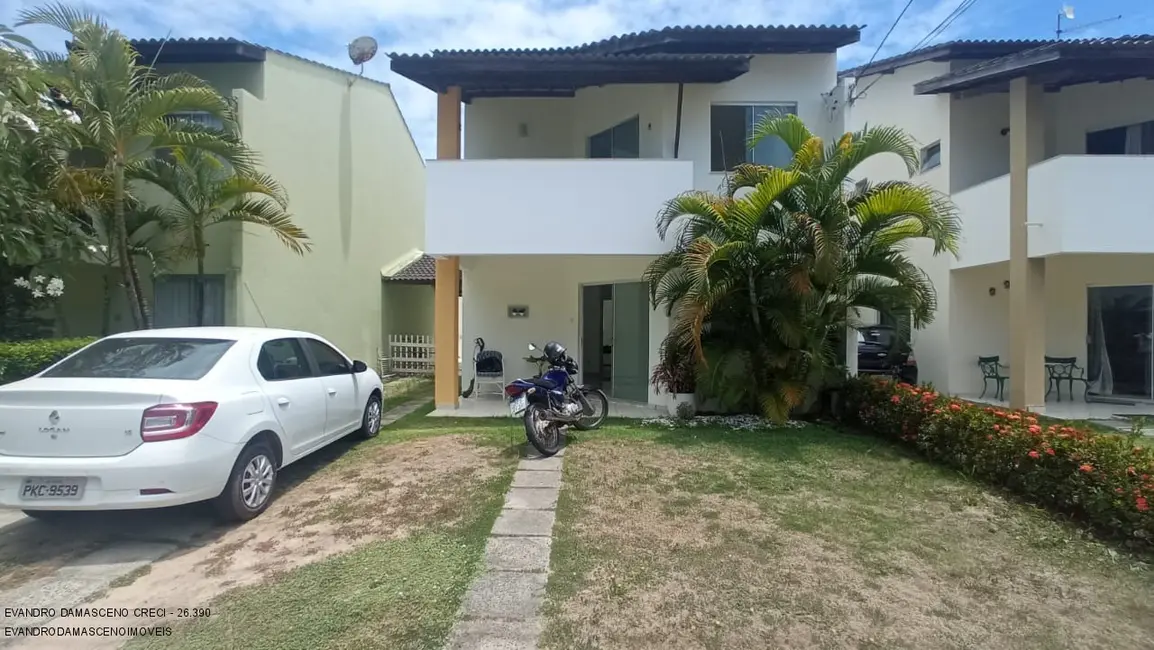 Foto 1 de Casa de Condomínio com 4 quartos para alugar, 170m2 em Buraquinho, Lauro De Freitas - BA