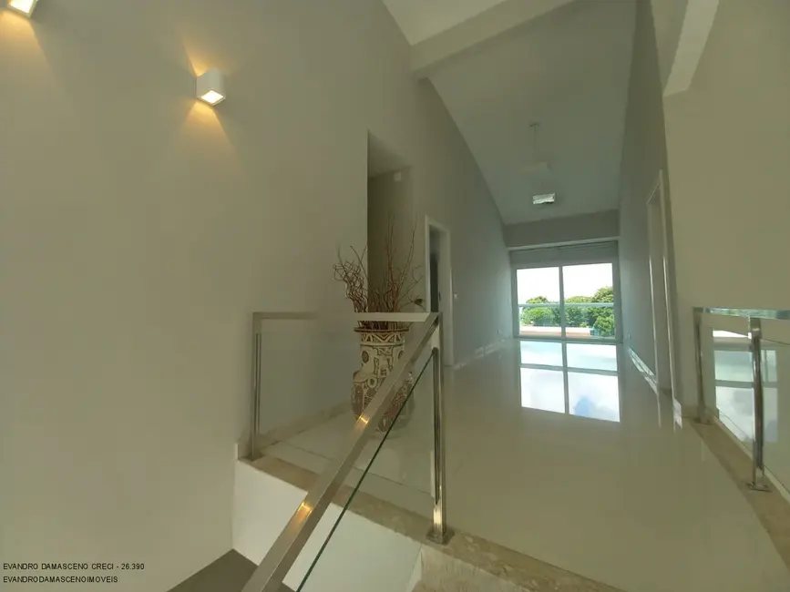 Foto 2 de Casa com 4 quartos à venda, 600m2 em Camacari - BA