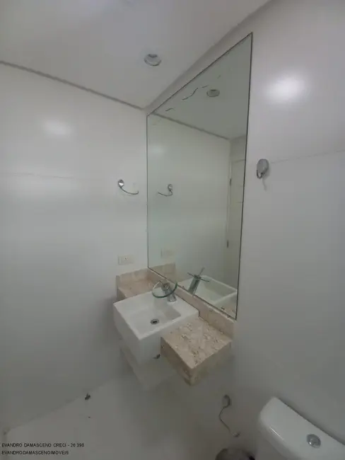 Casa com 4 quartos à venda, 600m2 em Camacari - BA - imagem 8 Foto 8 de Casa com 4 quartos à venda, 600m2 em Camacari - BA