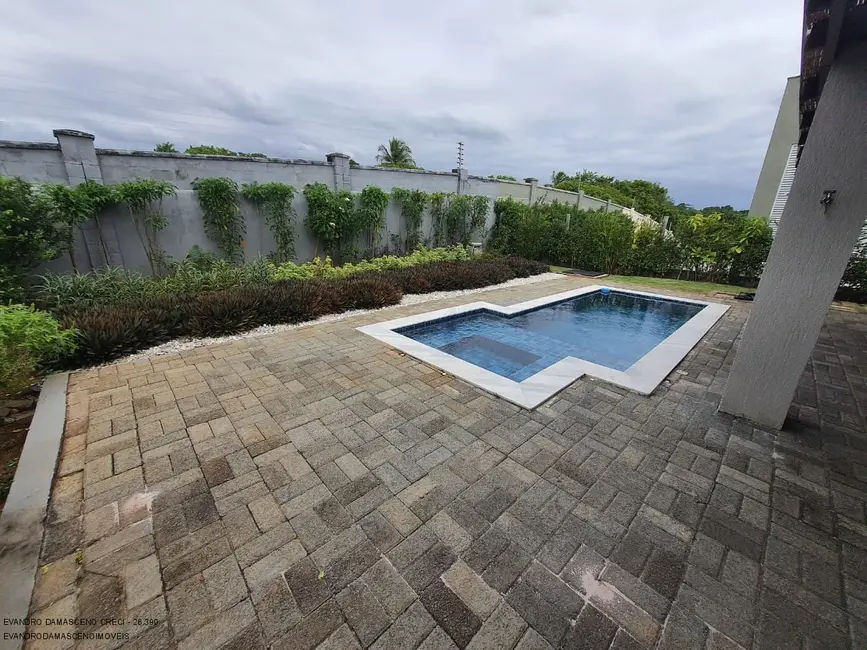 Foto 9 de Casa de Condomínio com 3 quartos à venda, 300m2 em Camacari - BA