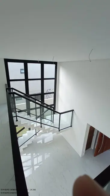 Foto 5 de Casa de Condomínio com 4 quartos à venda, 250m2 em Camacari - BA