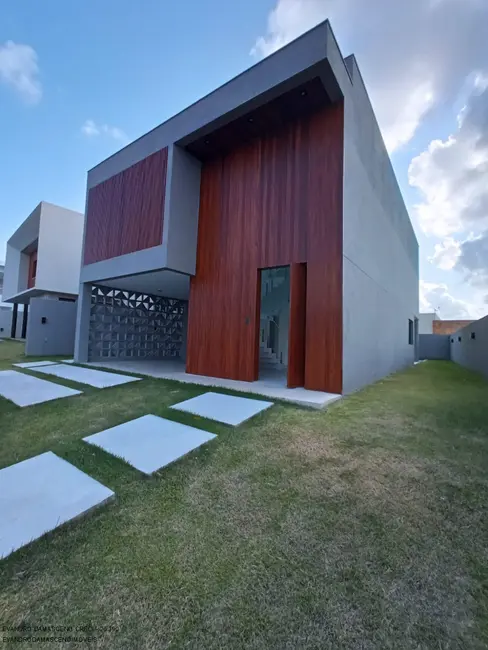 Foto 2 de Casa de Condomínio com 4 quartos à venda, 280m2 em Camacari - BA