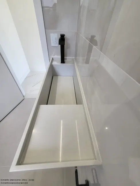 Foto 8 de Casa de Condomínio com 4 quartos à venda, 267m2 em Camacari - BA