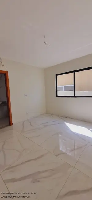 Foto 3 de Casa de Condomínio com 4 quartos à venda, 30m2 em Camacari - BA