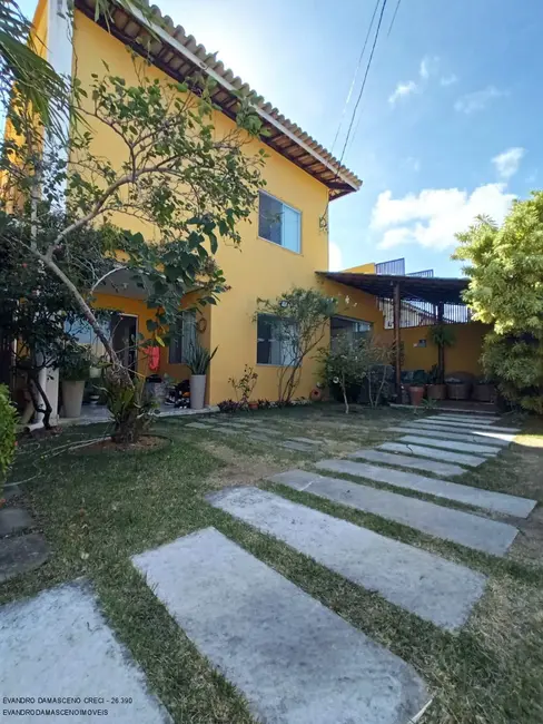 Foto 1 de Casa de Condomínio com 5 quartos à venda, 160m2 em Pitangueiras, Lauro De Freitas - BA