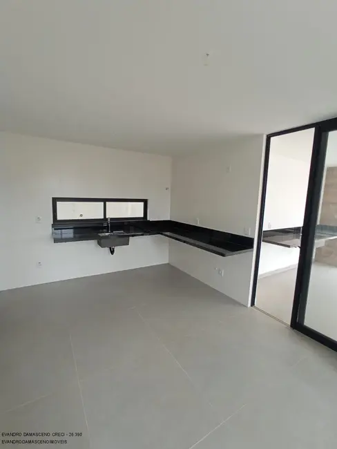 Foto 9 de Casa de Condomínio com 4 quartos à venda, 350m2 em Buraquinho, Lauro De Freitas - BA