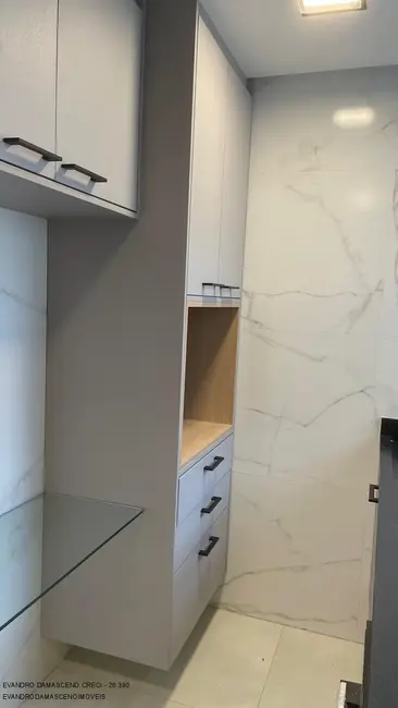 Apartamento com 3 quartos para alugar, 71m2 em Buraquinho, Lauro De Freitas - BA - imagem 3 Foto 3 de Apartamento com 3 quartos para alugar, 71m2 em Buraquinho, Lauro De Freitas - BA