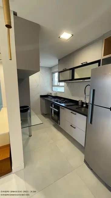 Apartamento com 3 quartos para alugar, 71m2 em Buraquinho, Lauro De Freitas - BA - imagem 1 Foto 1 de Apartamento com 3 quartos para alugar, 71m2 em Buraquinho, Lauro De Freitas - BA