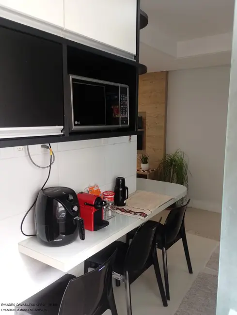 Apartamento com 3 quartos à venda, 71m2 em Buraquinho, Lauro De Freitas - BA - imagem 4 Foto 4 de Apartamento com 3 quartos à venda, 71m2 em Buraquinho, Lauro De Freitas - BA