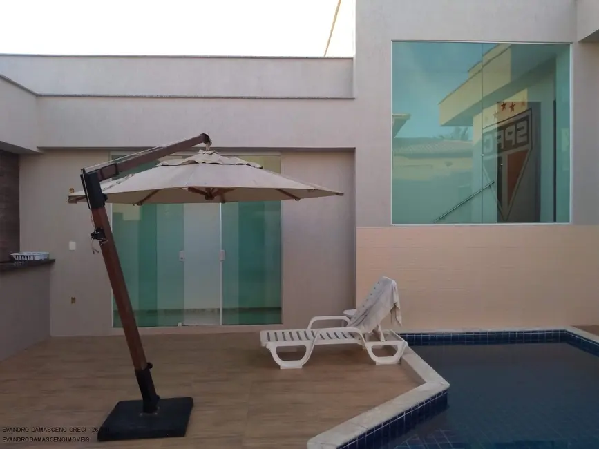 Foto 4 de Casa de Condomínio com 3 quartos para alugar, 280m2 em Camacari - BA