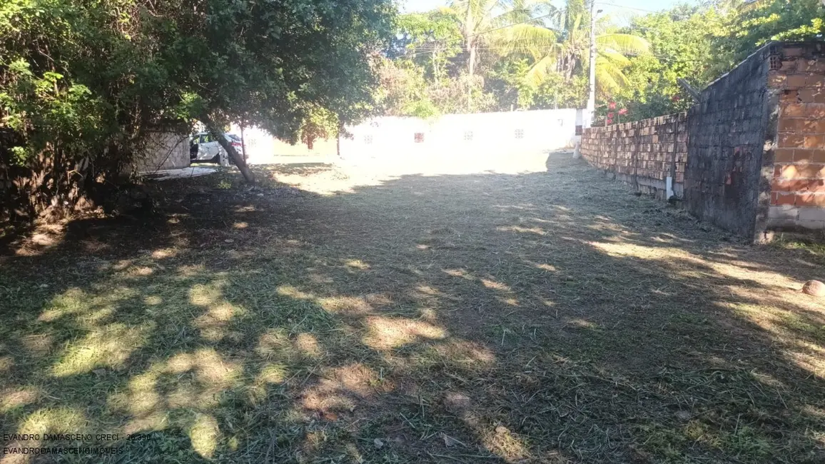 Foto 3 de Terreno / Lote à venda, 700m2 em Camacari - BA